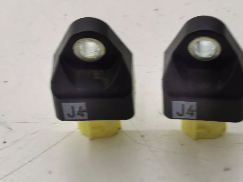 RK-4590　まーろーず Rust-Oleum 1869838 M1800 Water-Based Precision-Line Inverted