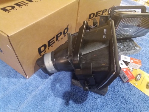 BMW OEM Replacement Fog 2pc.Set Light 1989-90/1994-95E34 5 Series - Picture 3 of 9