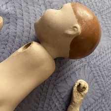 Poupée Gretel de fabrication