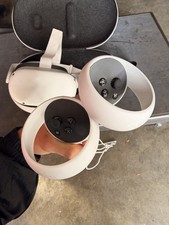 Oculus Quest 2 Virtual Reality Headset 128GB Lightly Used with Controllers Box