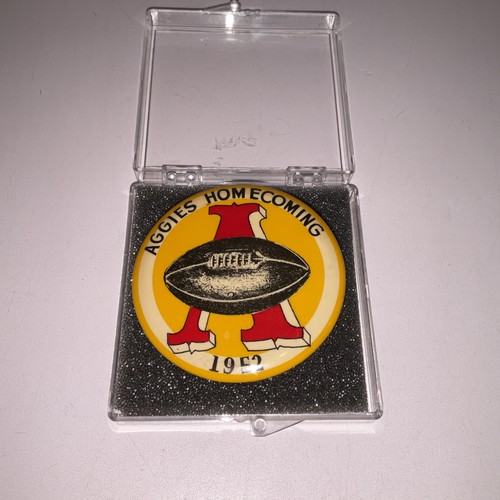 Vintage 1952 Aggies Homecoming Football Pinback Button Large 2.25” College Badge