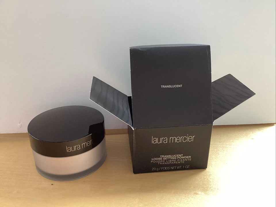 Laura Mercier Translucent Powder - 1oz NIB - Image 2 of 4