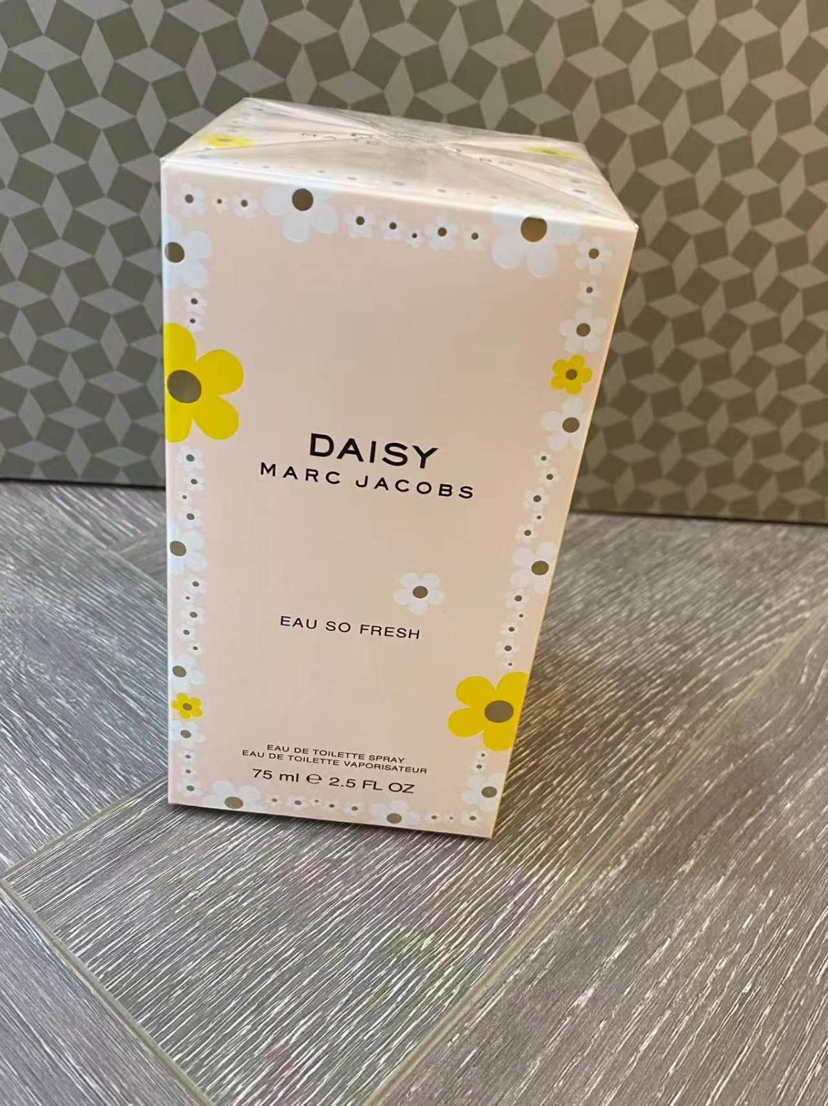 Marc Jacobs Daisy Eau So Fresh 75ml Women's Eau de Toilette Spray