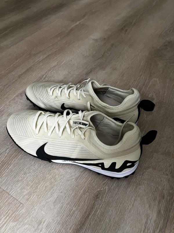 Nike Zoom Mercurial Vapor 15 Elite FG Size 10