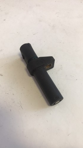 0031532828 Kurbelwellensensor für W202 W210 W211 W163