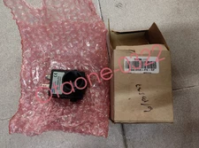 1PCS NEW THORLABS PDA100A-FS 400-1100nm Detector Fast delivery Via Fedex/DHL