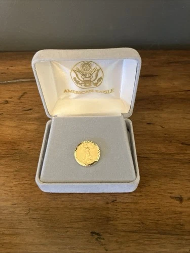 1994  1/10 oz American Gold Eagle Coin Tie Tack in OGP