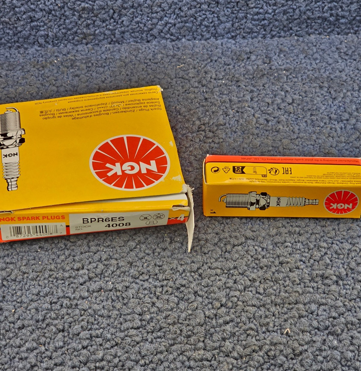 QTY 4 NGK 4008 BPR6ES: Spark Plug Fits Evenrude Outboard  Chrysler Mercury