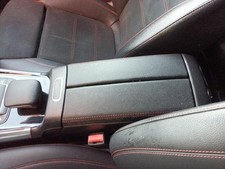 A1776806603 armlehne für MERCEDES-BENZ CLASE GLA (BM 247) 200 mocep1433825