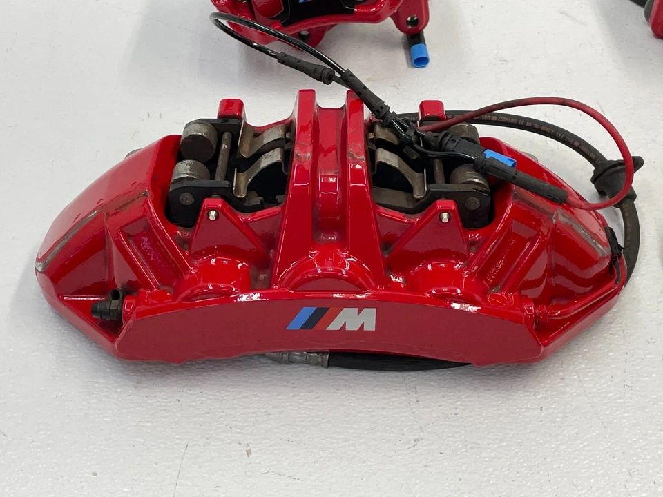 Комплект красных тормозных суппортов 21 22 23 BMW M3 M4 G80 G82 Brembo 1473 от оригинального производителя - Изображение 4 из 4