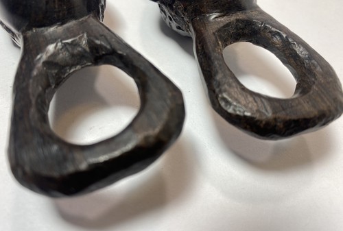 2 Vintage Tanzanian Ebony Hanging Statues African Art Hand Carved - Picture 9 of 10