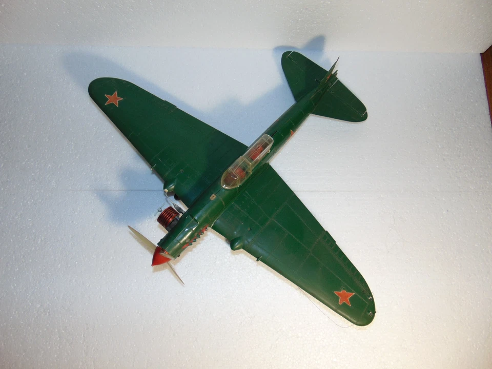 Vintage ILYUSHIN IL-2 Shturmovik Control Line Model Airplane Il 2 cl diesel kit - Image 3 of 4