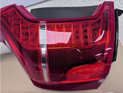 VOLVO ボルボ　XC90 テールライト 31655917 左側　美品 ボルボ（VOLVO） テールランプ左側 純正品 V31655917 : 輸入車パーツ