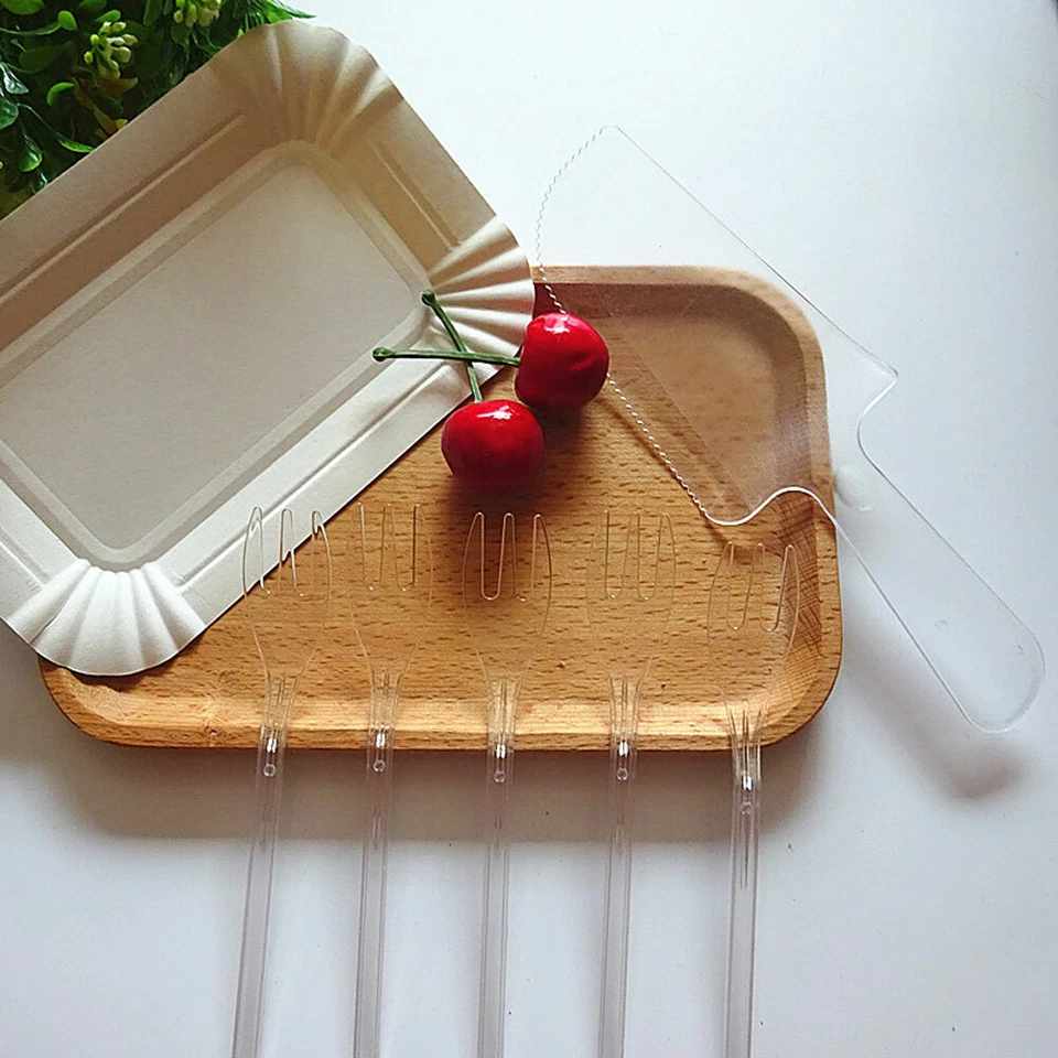 Juegos de servir pasteles portátiles transparentes negros tenedores platos cuchillo picnic fiesta de cumpleaños Foto 2 de 2