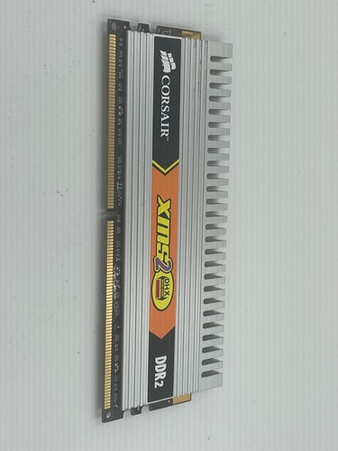 Corsair XMS2-6400 800Mhz RAM DDR2 2Gb (2x1GB) CM2X1024-6400C5DHX 5-5-5-18 - Picture 2 of 2