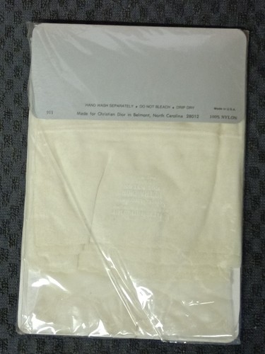 2 pair pack Christian Dior Nylon Stockings size 8.5 S - 11 T new Vintage Old - Picture 31 of 43