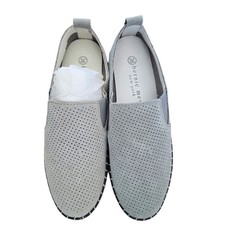NWT Bernie Mev TW98 Women's Slip On Shoes Grey Comfort Size 36 US 5.5 Vacation