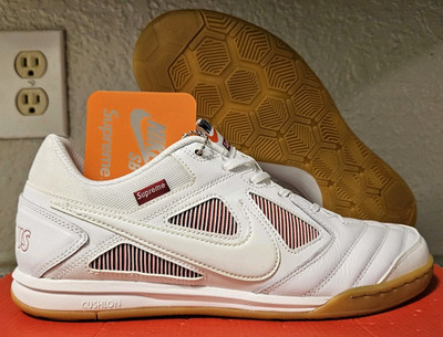 Nike Supreme x Gato SB White Size 9.5M / 11W AR9821 116 New Buy Supreme x Nike SB Gato  main image 3