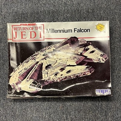 1996 MPC Star Wars Return Of The Jedi Millennium Falcon Model Kit Read Desc