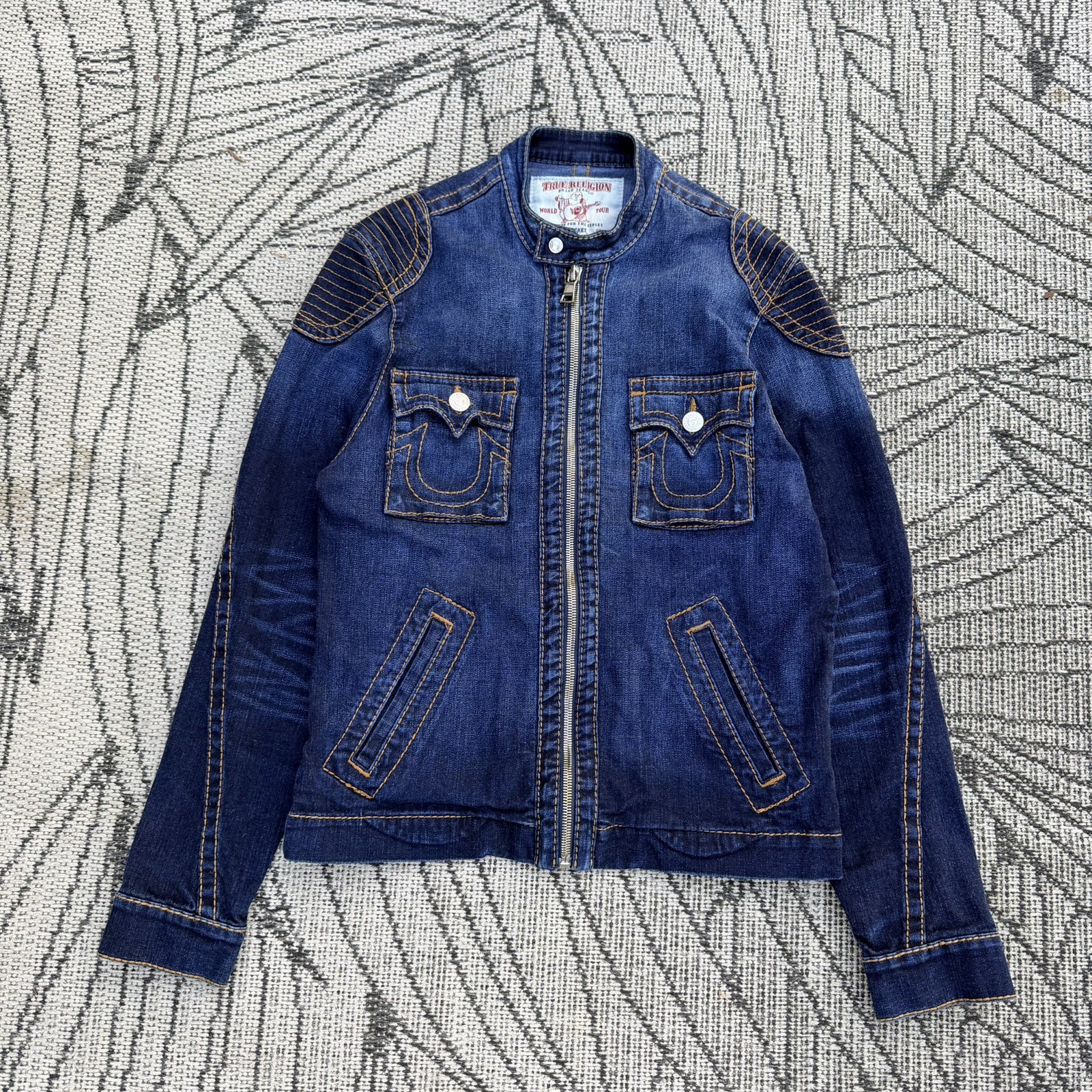 True Religion Denim Moto Zip Jacket Mens L  Cafe Racer Quilted Shoulders