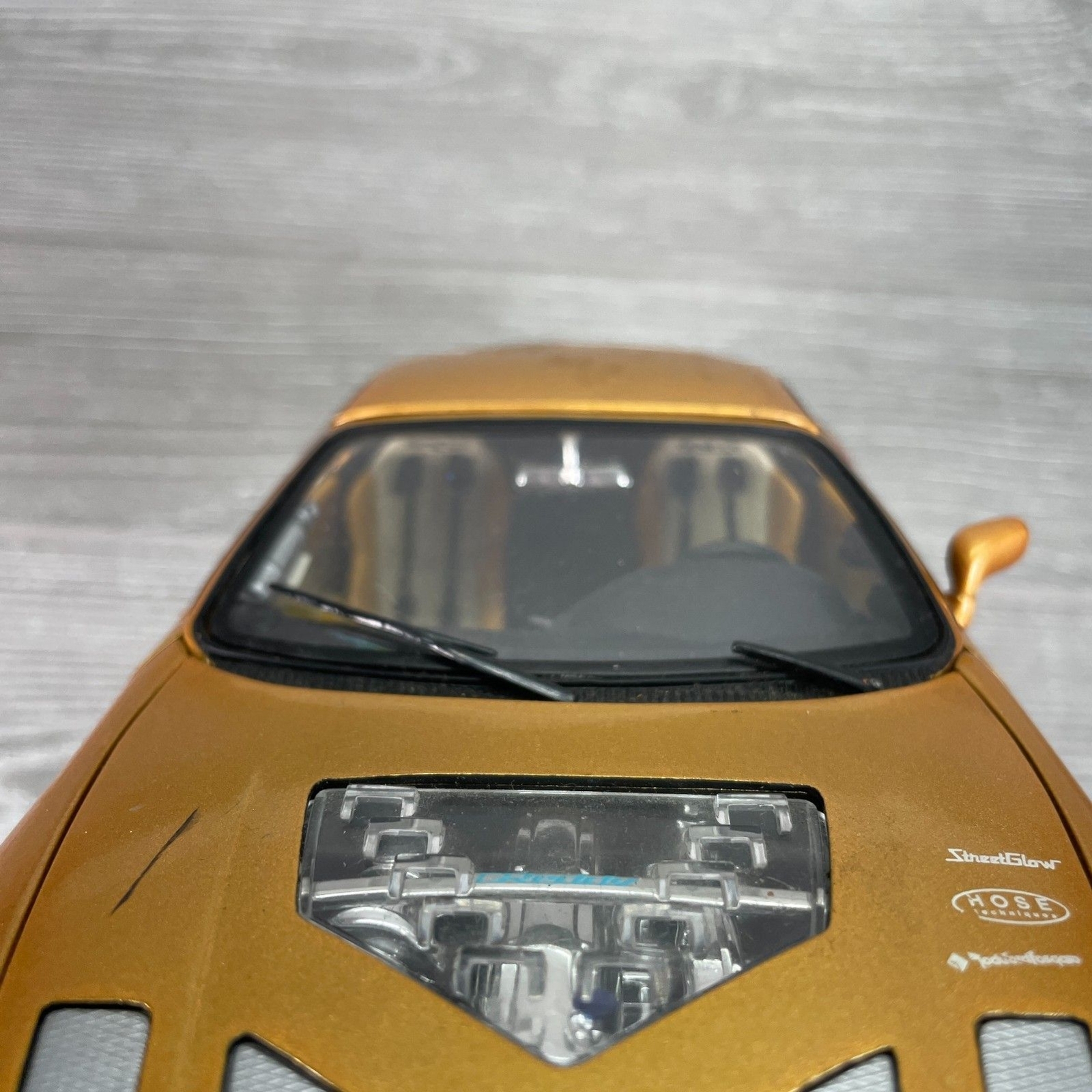 Picture 9 of 12