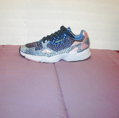 adidas torsion falcon w