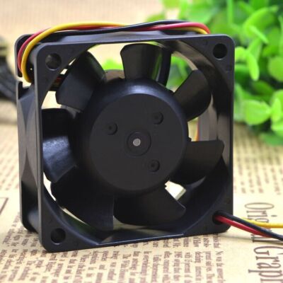 Ventilateur PC 80x80x25 Mm ME80251V4-Q03U-AA9 - 9V, 0.55W, 2 Broches, Débit 20 CFM, Neuf