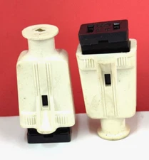 2-PK Female WHITE FLAT RUBBER CORD CONNECTOR 2P 2W 15A 125V Plug 1-15R NEW 86W