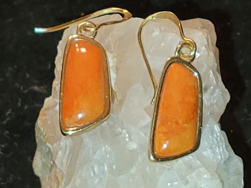 Studio Barse Gold Tone and Orange Stone Agate? Coral? Dangle Earrings - Picture 2 of 8