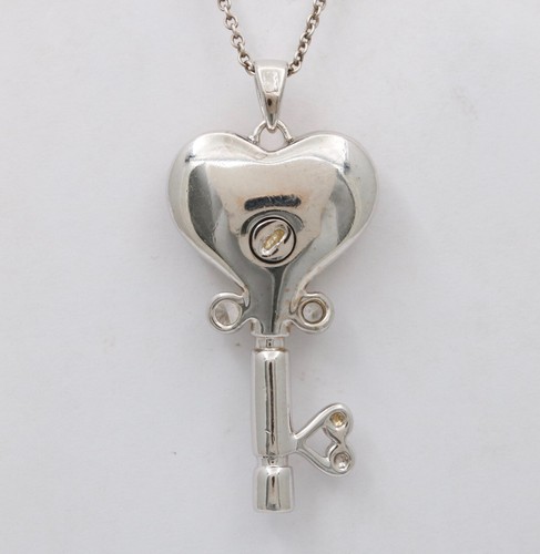 Classic Sterling Silver Open your Heart Key Charm Pendant - Picture 4 of 8