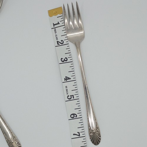 Six 1939 Radiance by Crown Silverplate Forks 7 3/4 inches Sold Individually - Picture 6 of 10