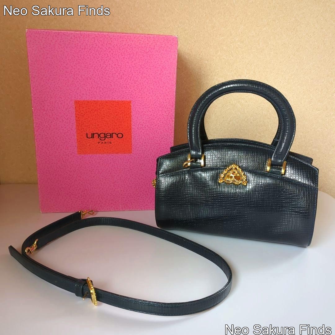 Ungaro Black Canvas Tote/Bag $_57.JPG?set_id=880000500F main image 4