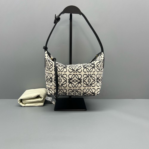 LOEWE Cubi Small Off-white Black Canvas Calfskin Shoulder/Underarm Bag Duty Paid