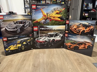 LEGO TECHNIC: Porsche 911 RSR (42096) Plus 7 Other Technic Sets