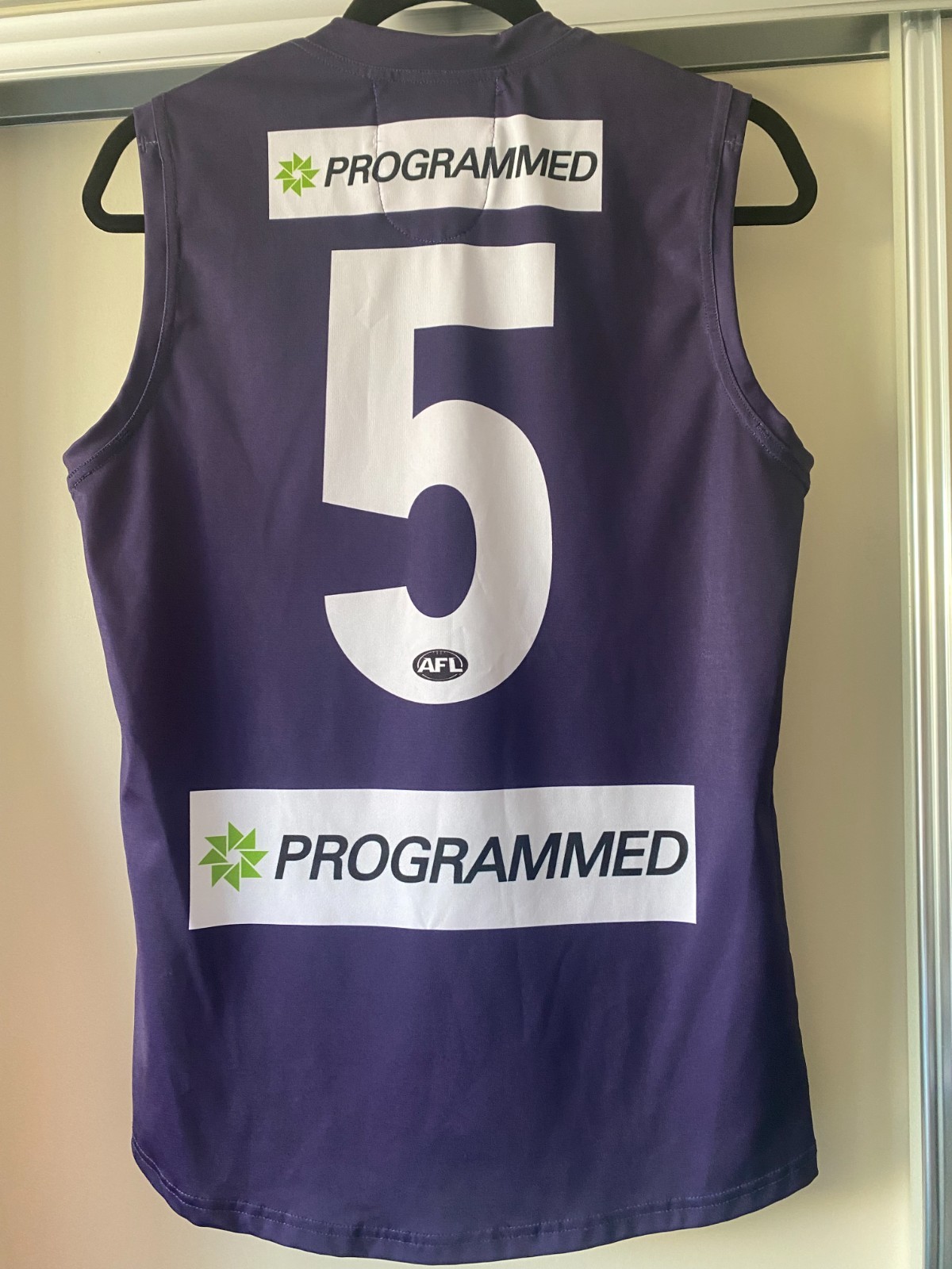 2021 Fremantle Dockers Football Club Cerra Player Issue Home Guernsey Carlton