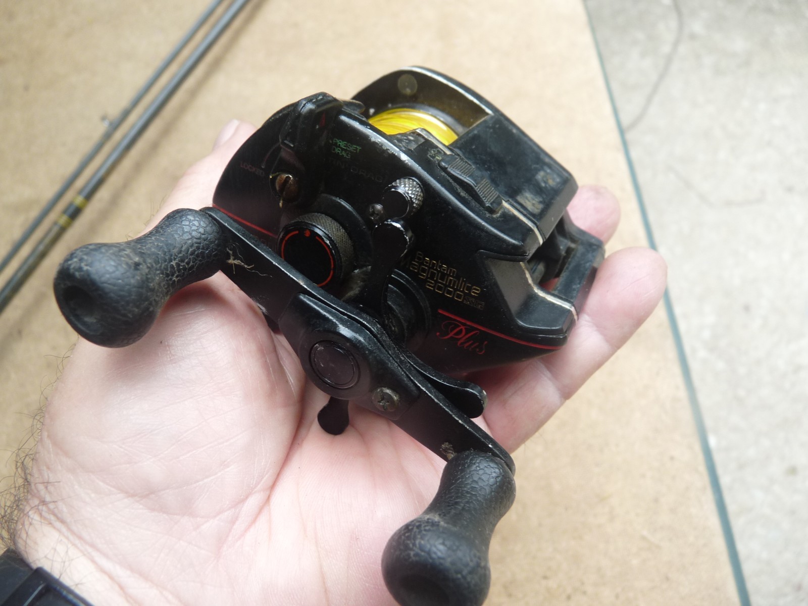 Picture 1 of 6