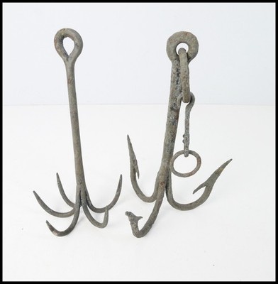 Vintage 2 x Metzger Fleischhaken 3 + 5 Zinken geschmiedet Eisen rustikal Küche Deko