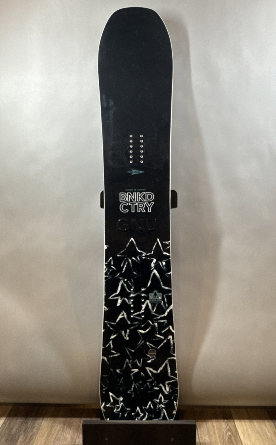 Gnu Banked Country 159cm Snowboard Used Good Condition GF105