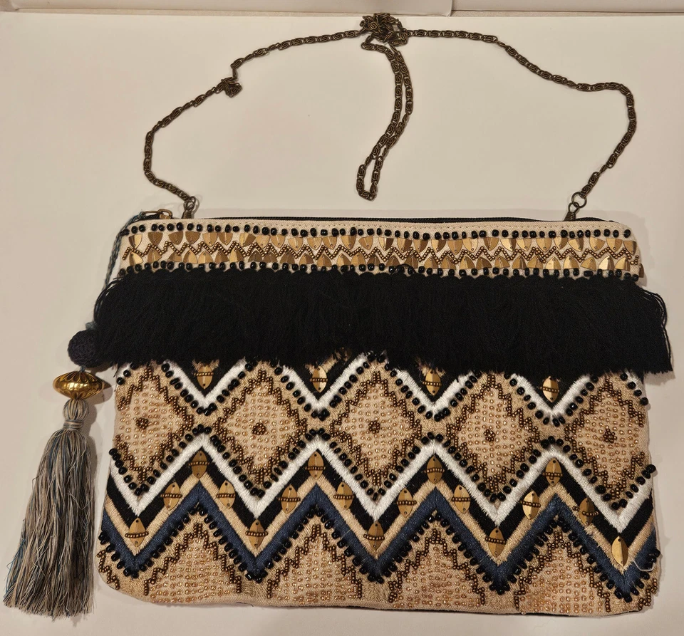 NUEVO BOLSO DE MANO 'Steven' de Steve Madden Jsuzanna, frente con cuentas, flecos, excelente Foto 2 de 4