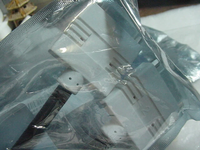 New Dell - MOLEX DMS59 to DVI-I Dual Y SPLITTER Cable 0H9361 [K06-03] - Image 4 of 4