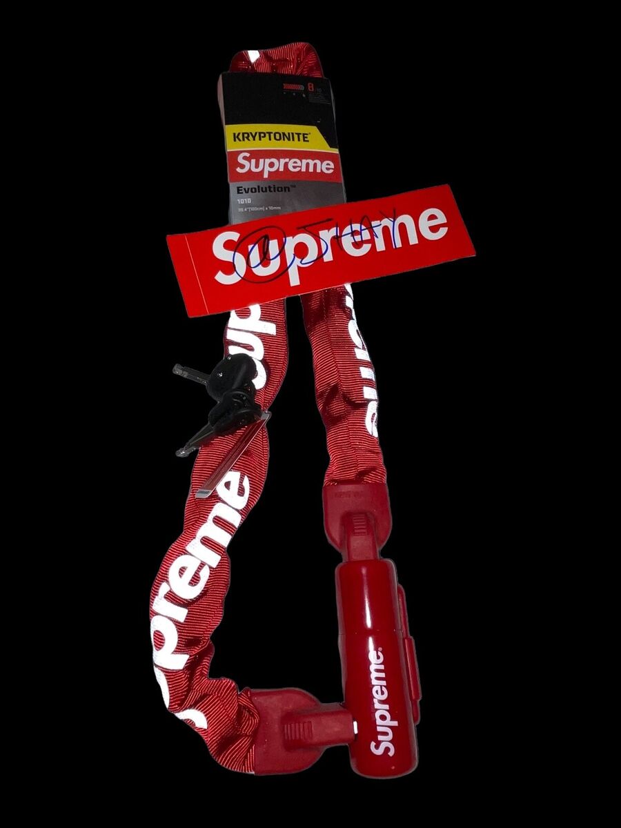 IN HAND!! Supreme Kryptonite Integrated Chain LockREFLECTIVE IN HAND!! Supreme Kryptonite Integrated Chain LockREFLECTIVE