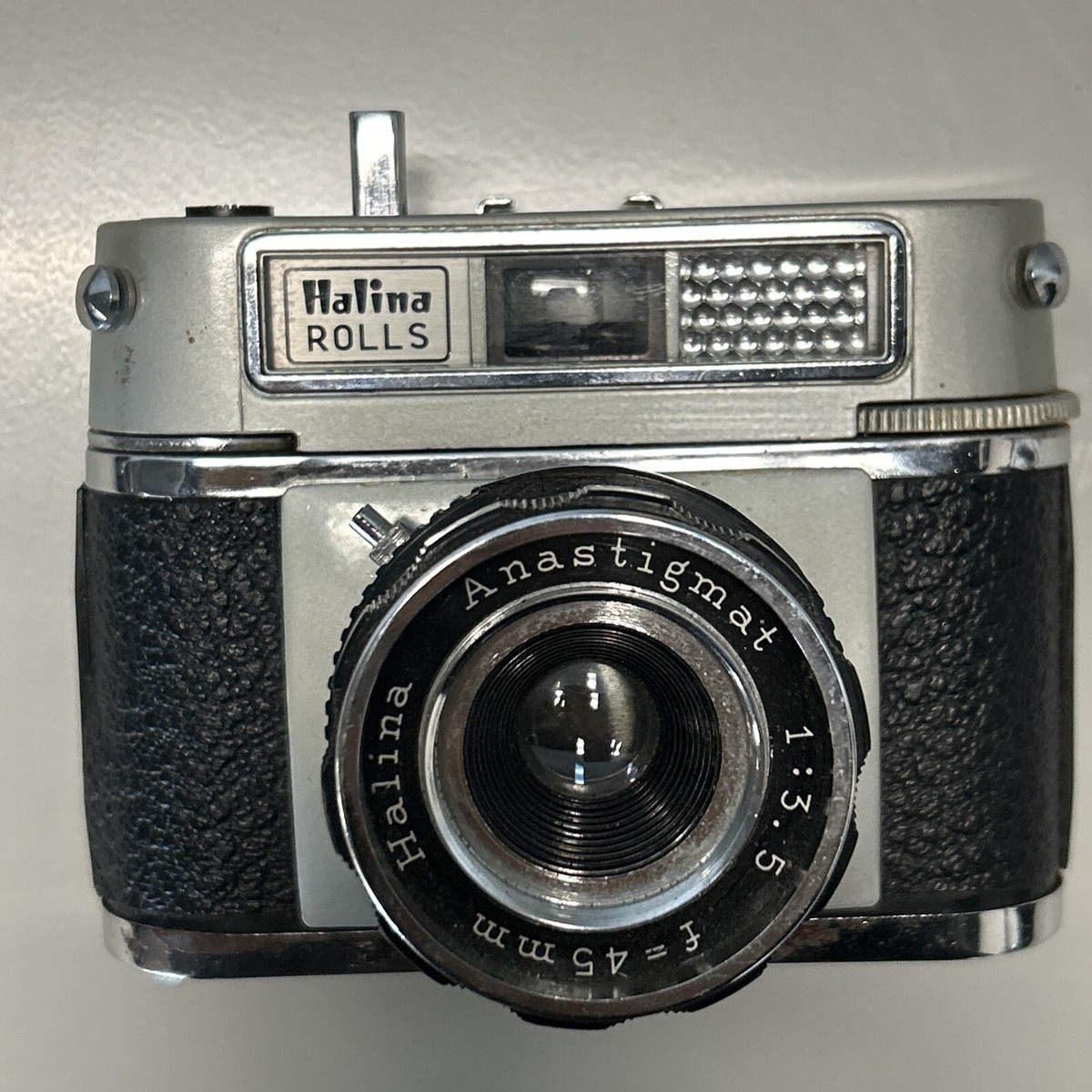 Halina Rolls Camera | Anastigmat 45mm f3.5 lens | Hong Kong | 1960