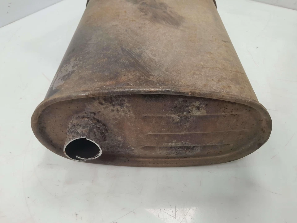 Silenciador de escape trasero sobrealimentado 98-02 Buick Park Avenue 3,8 L lado del pasajero derecho Foto 2 de 4