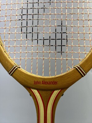 RAQUETTE DE TENNIS VINTAGE EN BOIS SPALDING WCT IMPACT 500. ANCIEN / PRÉSENTOIR | eBay