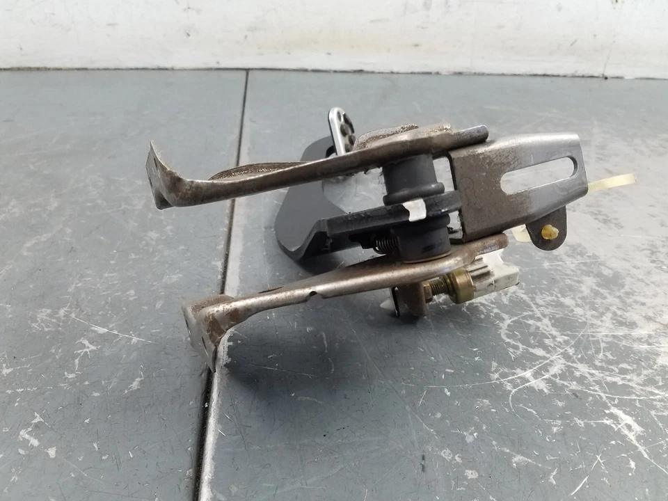 2000 Honda S2000 AP1 Brake Pedal Assembly #5642 F6 - Image 4 of 4