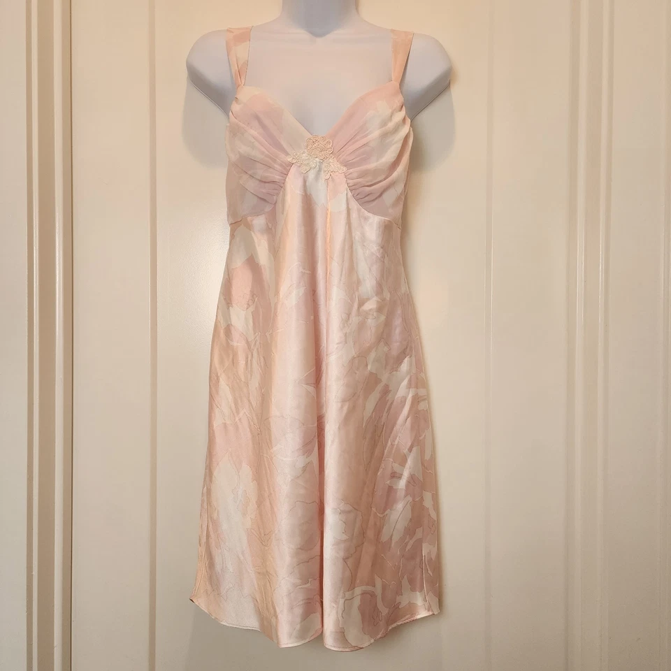 Y2K Gilligan & O'Malley Pink Babydoll Floral Coquette Fairy Slip Dress Gown M - Image 2 of 4