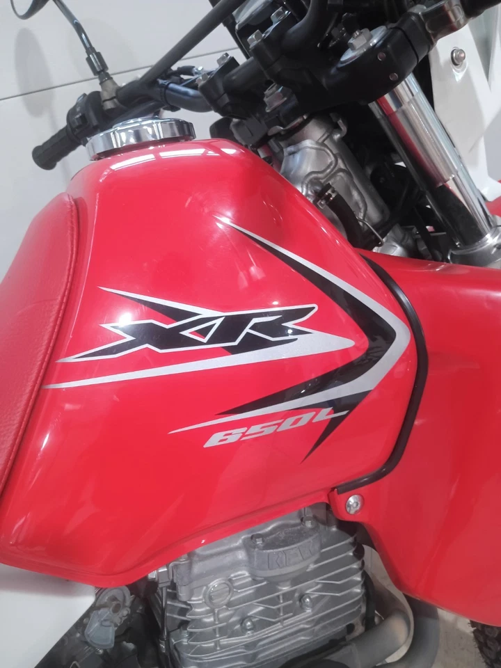 2014 Honda XR  - Image 2 of 4