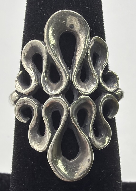 Retired James Avery Sterling Silver Long Ribbon Ring Size 7 ~ 7.3g