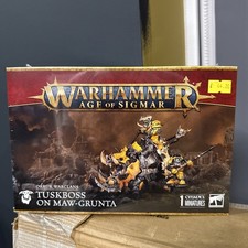 Orruk Warclans Tuskboss on Maw-Grunta  Warhammer Age of Sigmar Miniatures New