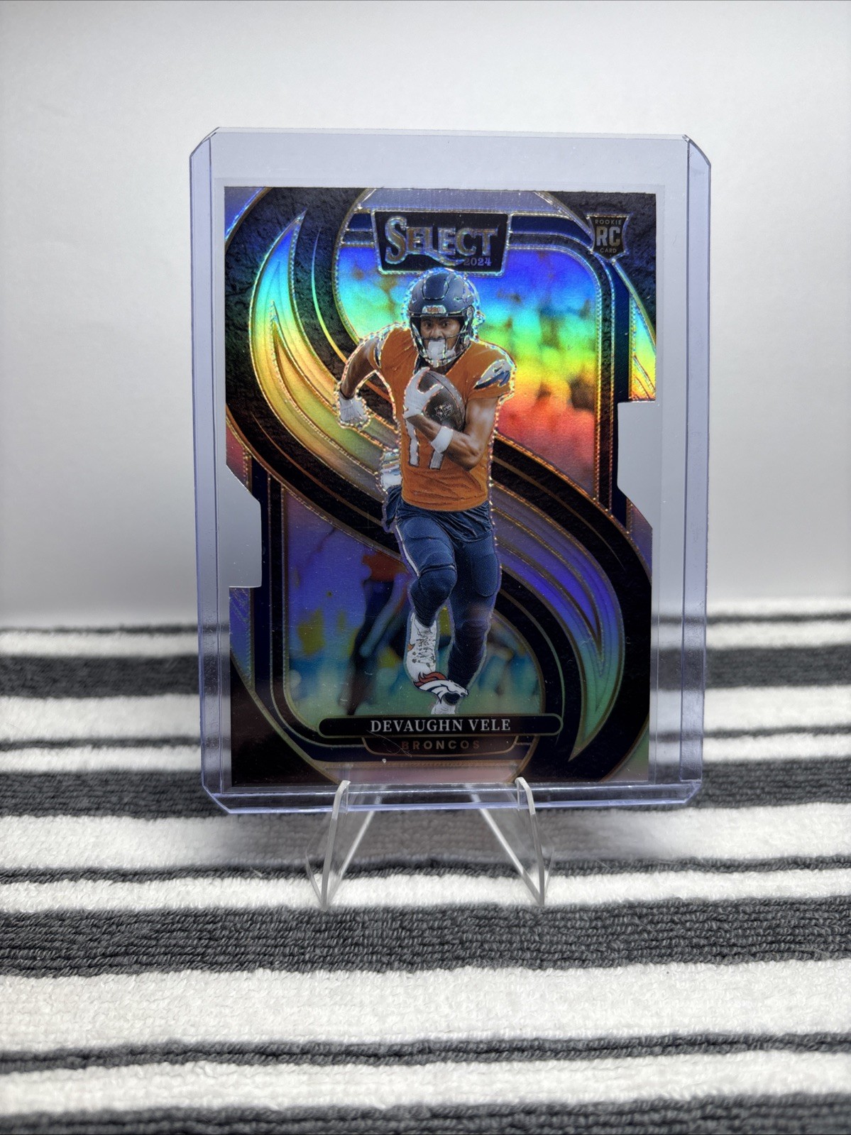 Devaughn Vele Panini Select #150 Die-Cut Silver